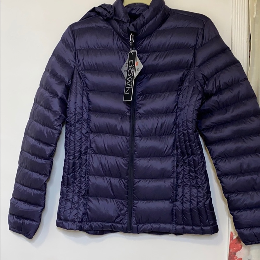 32 degrees down navy blue jacket